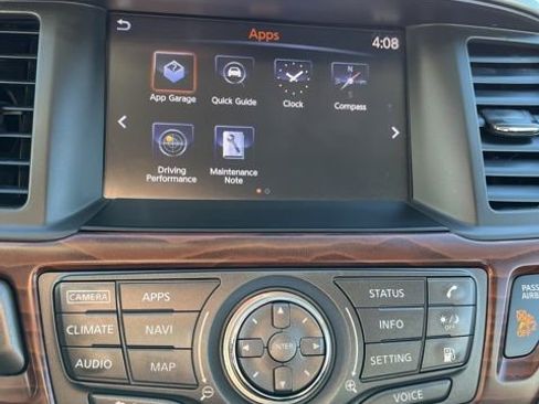 Used 2018 Nissan Pathfinder Platinum AWD/4WD image 41