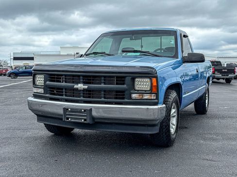 Used 1996 Chevrolet Silverado 1500 2WD Regular Cab image 1