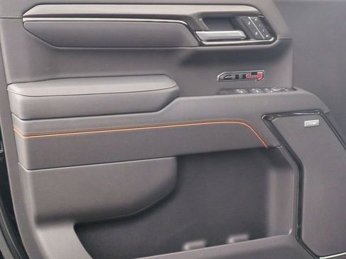 New 2026 GMC Sierra 1500 AT4 w/ AT4 Premium Package AWD/4WD image 23