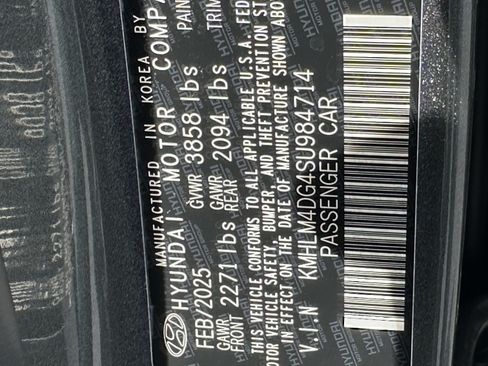 Used 2025 Hyundai Elantra Sport FWD image 31