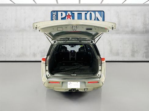 Used 2023 Nissan Pathfinder Rock Creek image 25