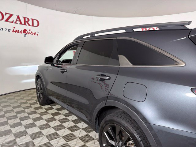 Used 2022 Kia Sorento SX Prestige w/ Rust Color Package AWD/4WD image 9