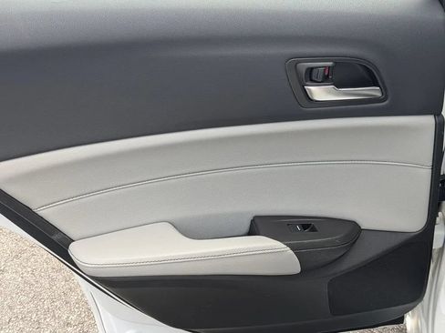 Used 2020 Acura ILX FWD image 18