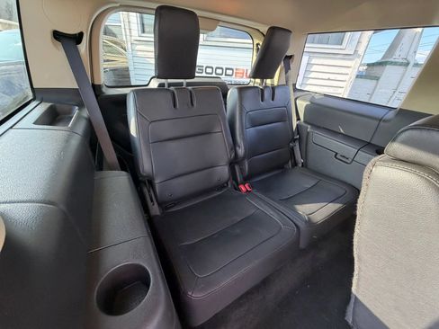 Used 2016 Ford Flex SEL w/ Equipment Group 202A AWD/4WD image 37