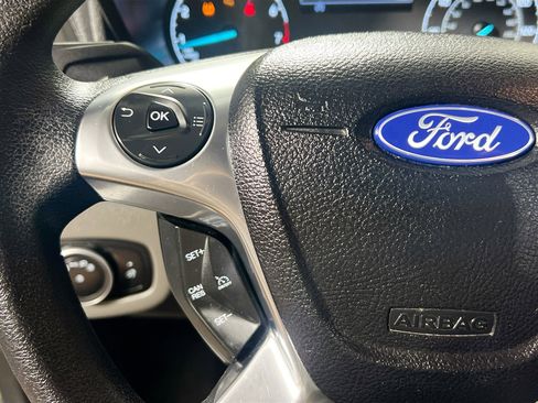 Used 2022 Ford Transit Connect XL image 18