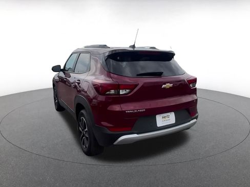 Used 2025 Chevrolet TrailBlazer LT image 11