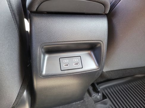 Used 2023 Toyota Corolla LE FWD image 13