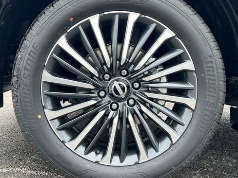 New 2025 Nissan Armada Platinum Reserve image 13