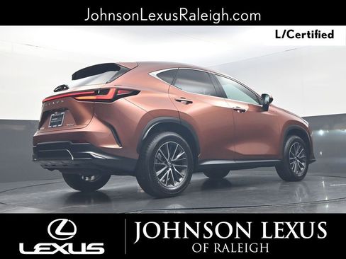 Certified 2025 Lexus NX 250 FWD w/ Premium Package image 22