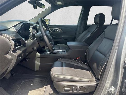 Used 2023 Chevrolet Traverse Premier w/ Redline Edition AWD/4WD image 10