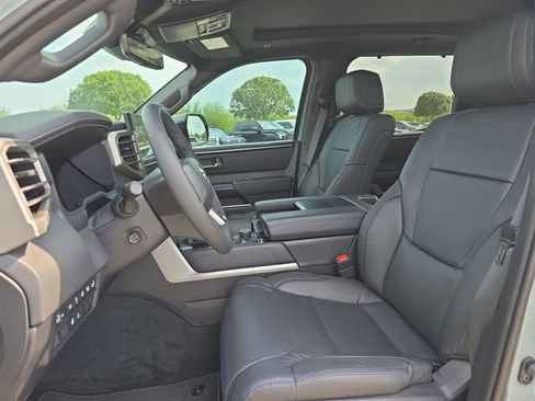 Used 2026 Toyota Tundra Platinum w/ TRD Off-Road Package image 14