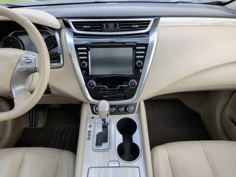 Used 2015 Nissan Murano Platinum w/ Platinum Technology Package AWD/4WD image 32