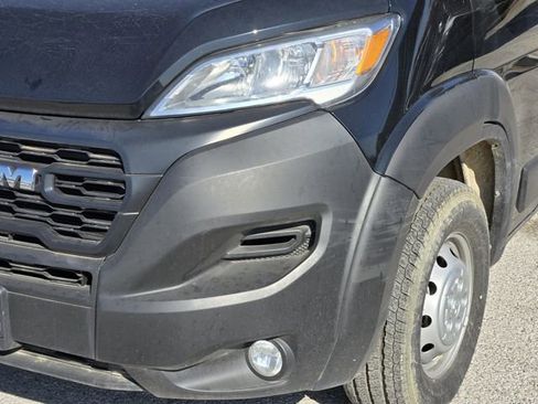 Used 2023 RAM ProMaster 3500 w/ Crew Van Package image 6