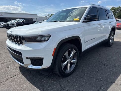 Used 2021 Jeep Grand Cherokee L Limited RWD image 3