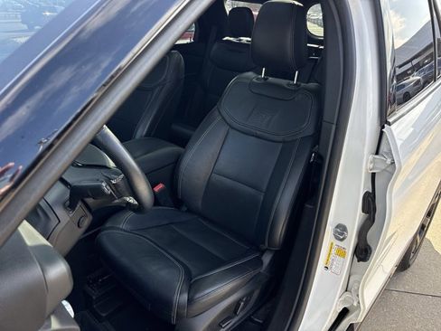 Used 2022 Ford Explorer ST w/ Equipment Group 401A image 22