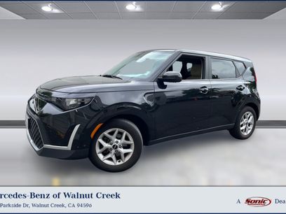 Used 2023 Kia Soul LX w/ LX Technology Package