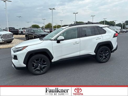 Used 2024 Toyota RAV4 Adventure AWD/4WD image 15