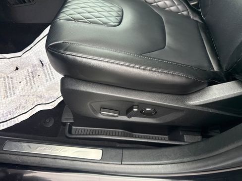 Used 2023 Ford Edge Titanium w/ Equipment Group 301A image 31