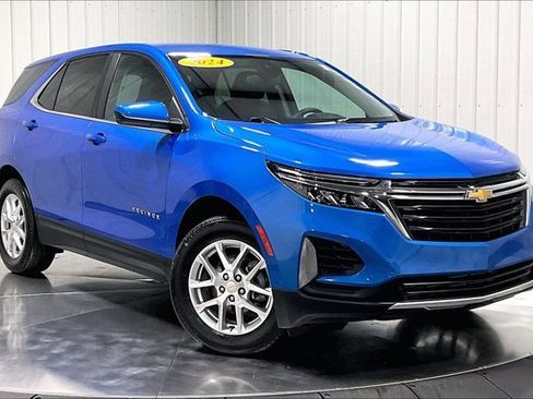 Used 2024 Chevrolet Equinox LT image 3