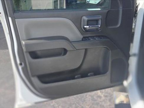 Used 2018 GMC Sierra 1500 2WD Crew Cab image 14