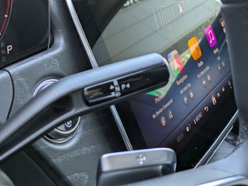 New 2026 Mercedes-Benz E 450 4MATIC Sedan image 13