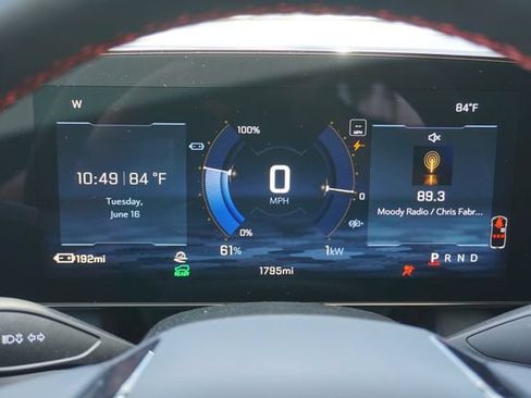 Used 2026 Chevrolet Equinox EV RS FWD image 12
