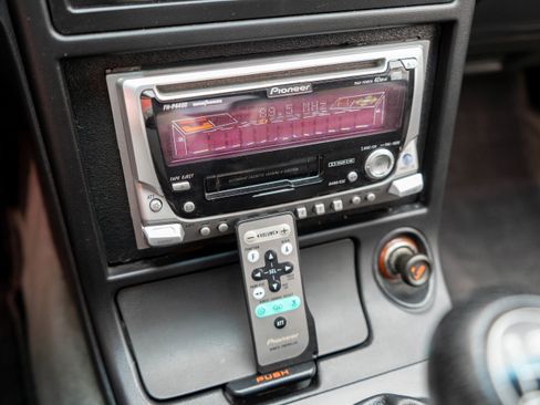 Used 1988 MAZDA RX-7 Convertible RWD image 22