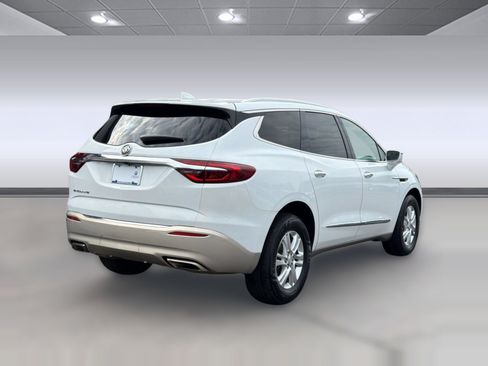 Used 2020 Buick Enclave Essence FWD image 9