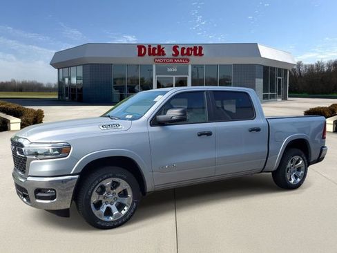 New 2026 RAM 1500 Big Horn AWD/4WD image 5