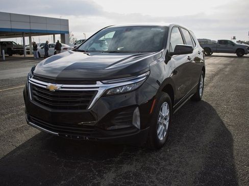 Used 2024 Chevrolet Equinox LT image 7