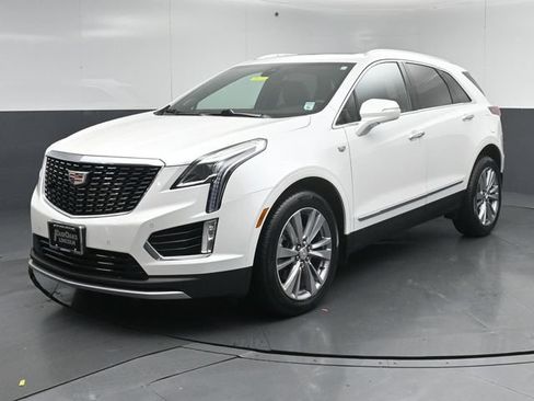 Used 2024 Cadillac XT5 Premium Luxury w/ LPO, Floor Liner Package AWD/4WD image 3