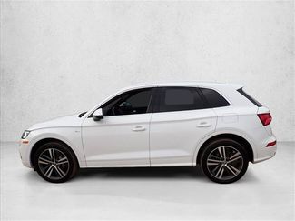 Used 2020 Audi Q5 e Premium Plus w/ Premium Plus Package AWD/4WD video 2