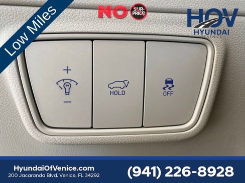 Certified 2024 Hyundai Tucson Limited FWD image 28