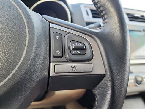Used 2015 Subaru Outback 2.5i Limited image 15
