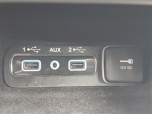 Used 2020 Jeep Grand Cherokee Limited X image 31