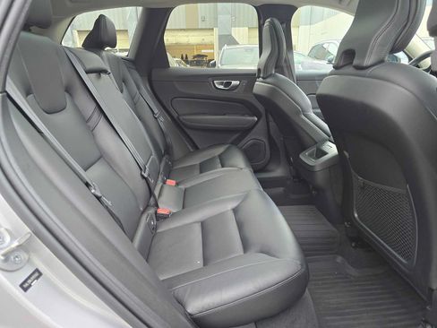 Certified 2024 Volvo XC60 B5 Core w/ Protection Package Premier AWD/4WD image 12