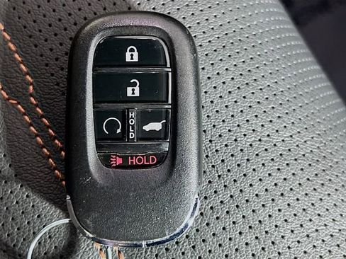 Used 2025 Honda CR-V Sport-L image 33