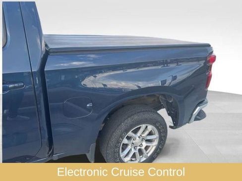 Used 2022 Chevrolet Silverado 1500 LT w/ Max Trailering Package image 32