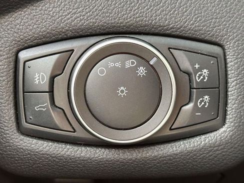 Used 2018 Ford Escape SEL image 37