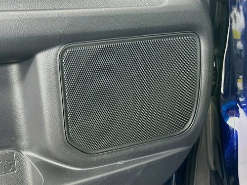 Certified 2026 Toyota Sienna XLE FWD image 19