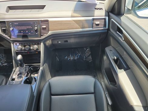 Used 2023 Volkswagen Atlas SE FWD image 15