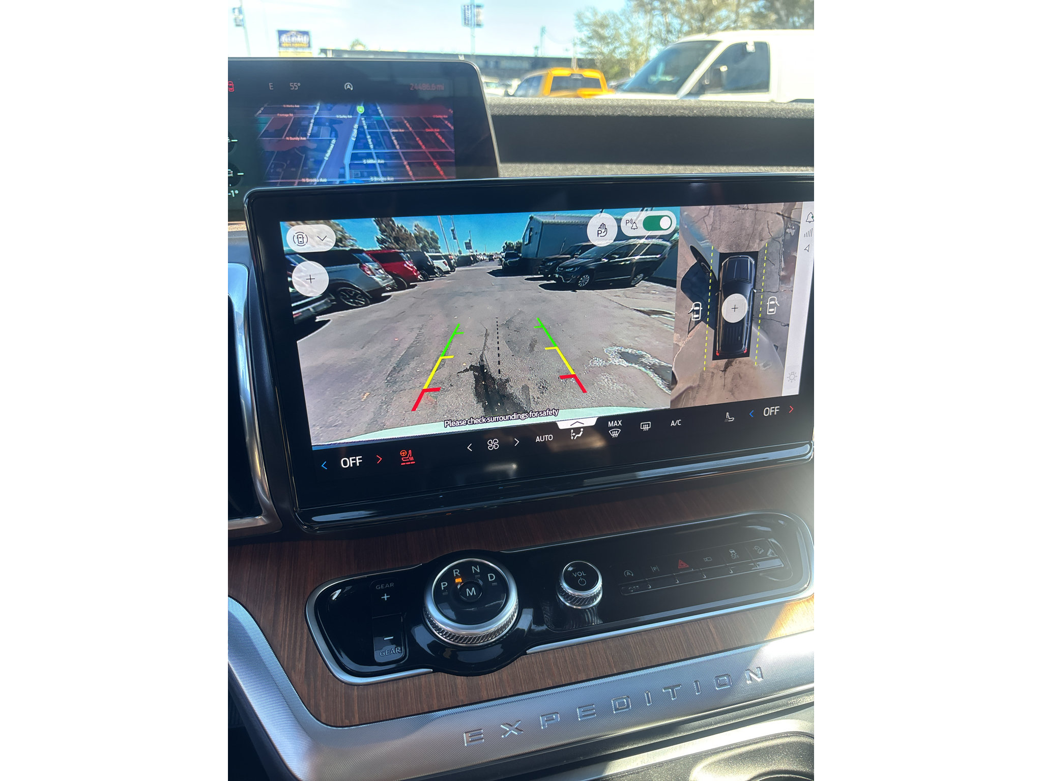Used 2025 Ford Expedition Max King Ranch AWD/4WD image 24