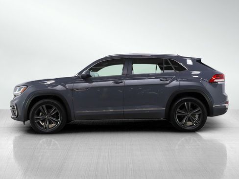 Used 2022 Volkswagen Atlas Cross Sport SEL R-Line AWD/4WD image 3