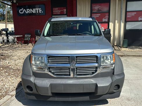 Used 2008 Dodge Nitro SXT image 8