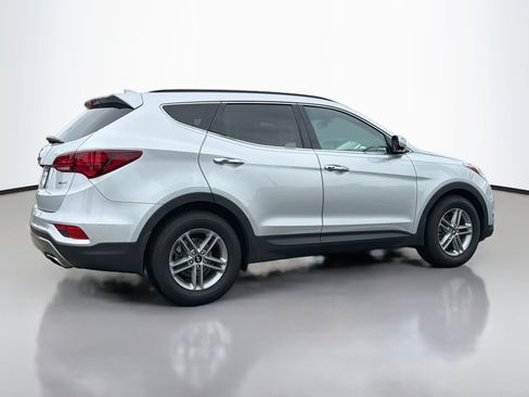 Used 2018 Hyundai Santa Fe Sport w/ 2.4L Tech Package 04 FWD image 2