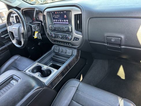 Used 2016 GMC Sierra 2500 Denali w/ Duramax Plus Package image 11