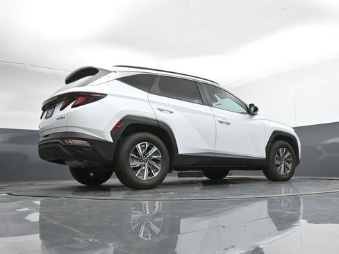 Used 2024 Hyundai Tucson Blue AWD/4WD image 44