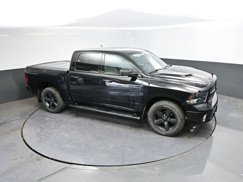 Used 2021 RAM 1500 Classic SLT w/ Electronics Convenience Group AWD/4WD image 37