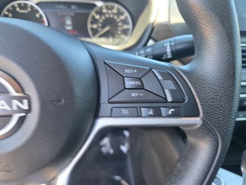 Used 2024 Nissan Altima 2.5 SV FWD image 20