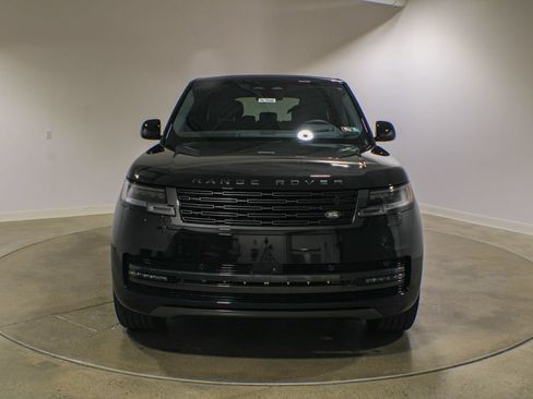 New 2026 Land Rover Range Rover Long Wheelbase SE AWD/4WD image 2